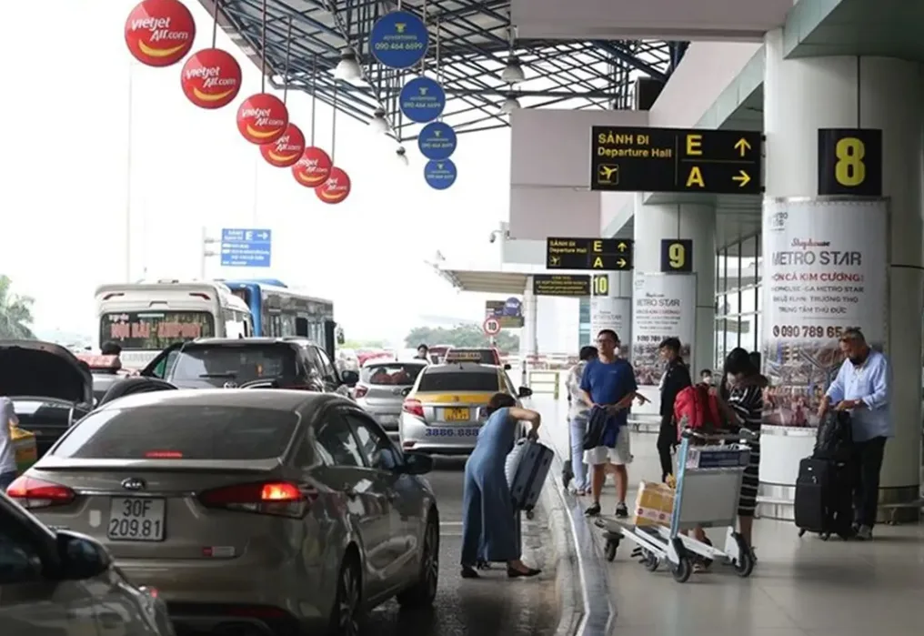 Xe Ghép Thái Bình - Nội Bài: Đưa Đón Sân Bay Đúng Giờ, Chuyên Nghiệp